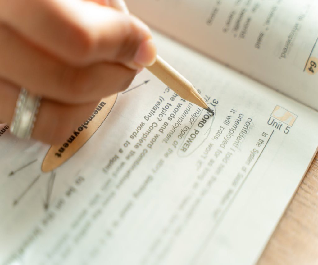 Examen EDIEMS 2025: Guía completa, temario y simulador